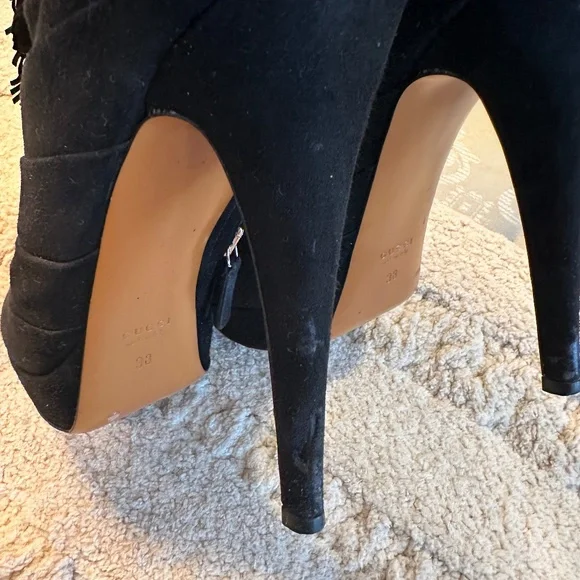 GUCCI Suede Fringe Trim Ankle Boots Size: 8 | IT 38 - Picture 7 of 8